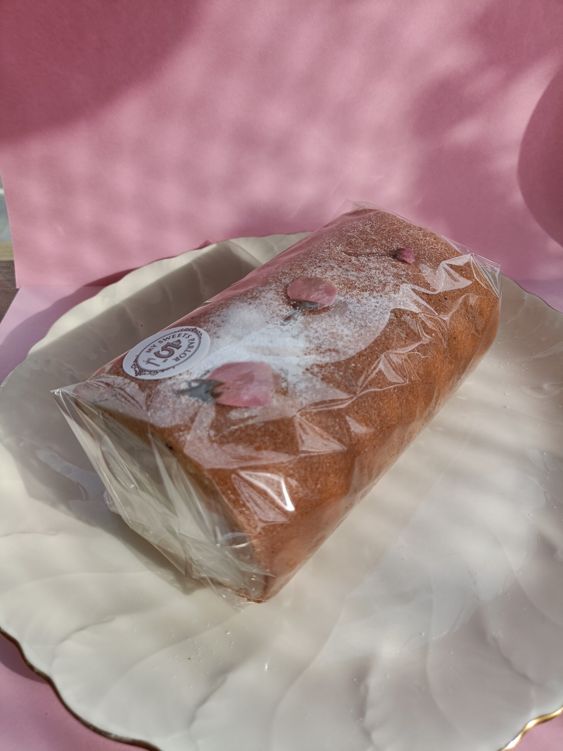 <span>低糖質 桜のスフレロールケーキ</span>